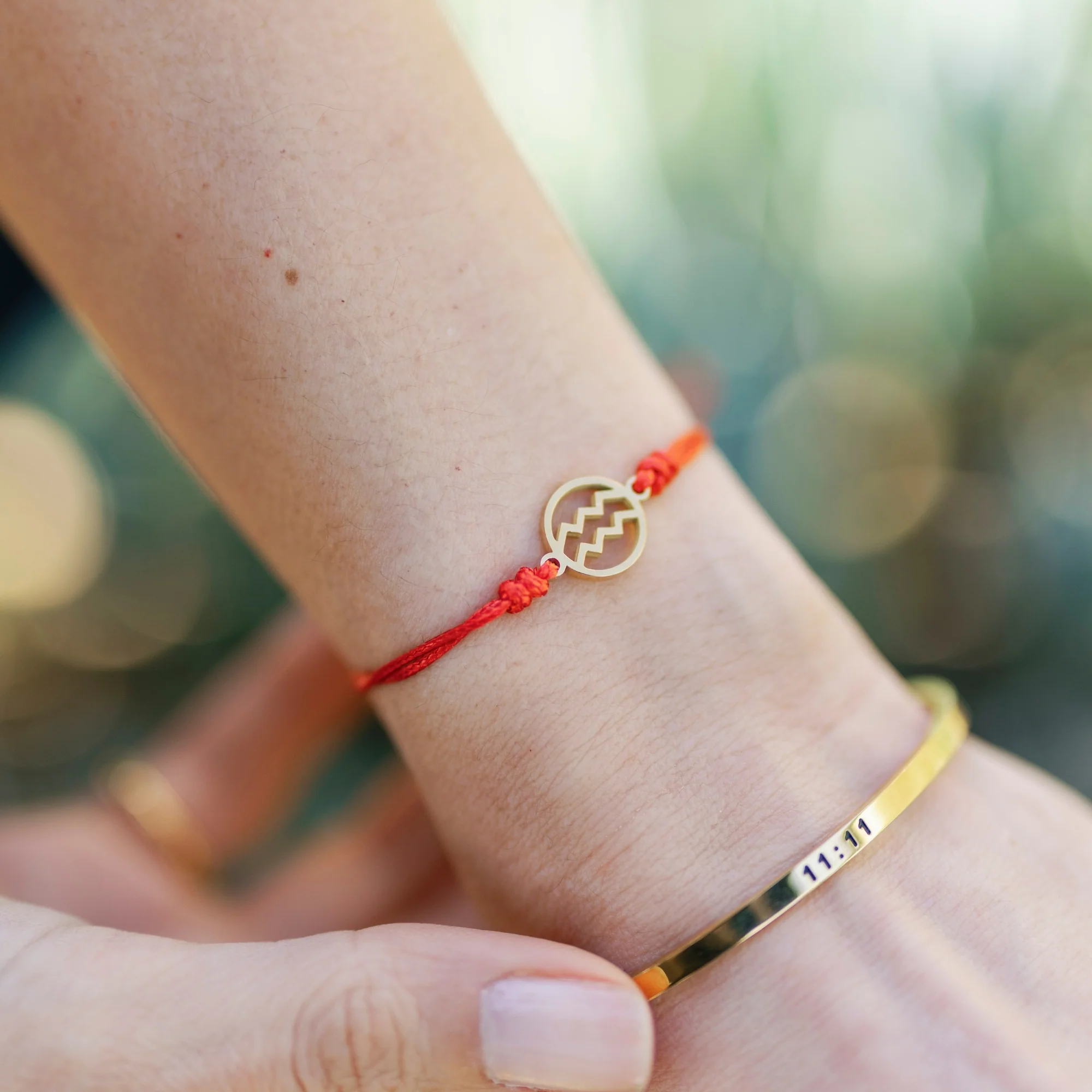 Aquarius Zodiac Thread Bracelet - Image 3