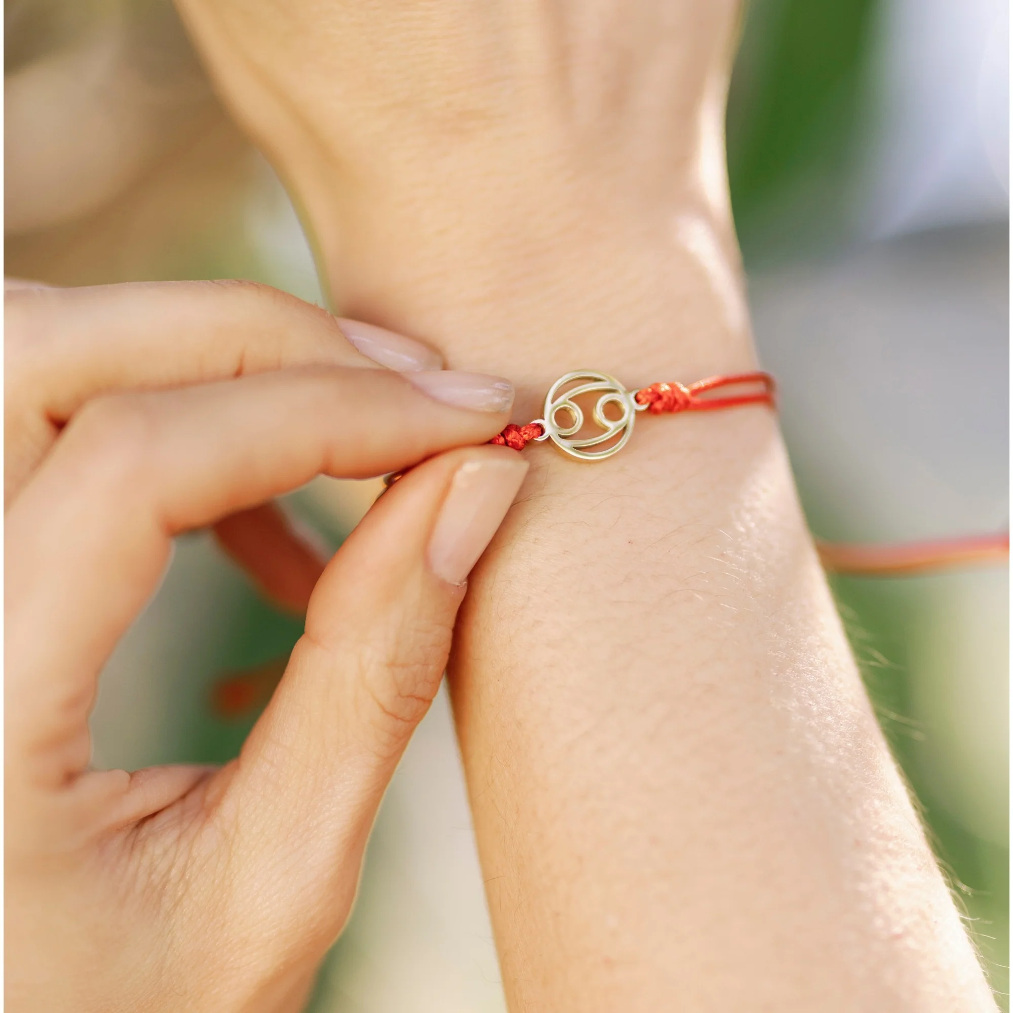 Cancer Zodiac Thread Bracelet - Image 3