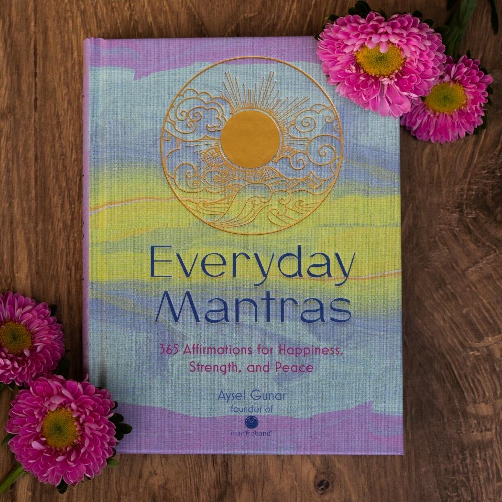 Everyday Mantras Book - Image 3
