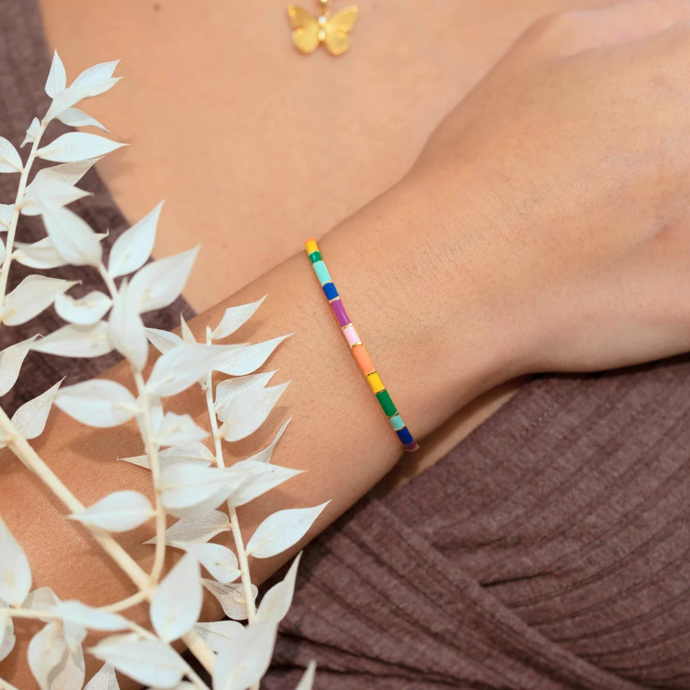 Live Life In Full Color - Image 7